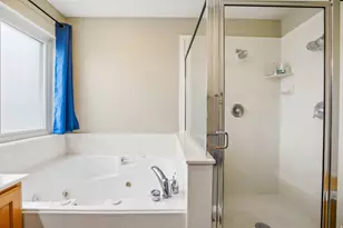 2464 E Autumn Dr, Eagle Mountain, UT 84005 - Photo 25