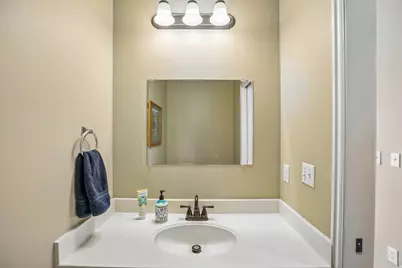 2464 E Autumn Dr, Eagle Mountain, UT 84005 - Photo 13