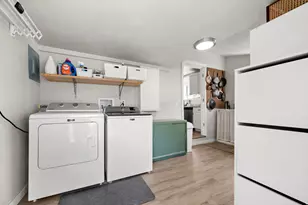 454 S 1000 W, Salt Lake City, UT 84104 - Photo 15
