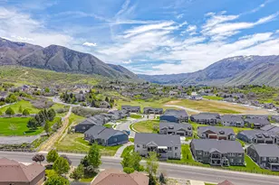 29 W Magellan Ln, Elk Ridge, UT 84651 - Photo 35