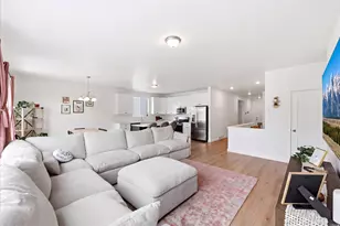 7118 W Owens View Way, West Jordan, UT 84081 - Photo 7