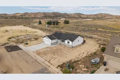 4140 S 220 W, Vernal, UT 84078 - Photo 15