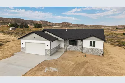 4140 S 220 W, Vernal, UT 84078 - Photo 29