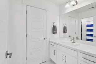 146 E Baltic Rush Ave S, Saratoga Springs, UT 84045 - Photo 15