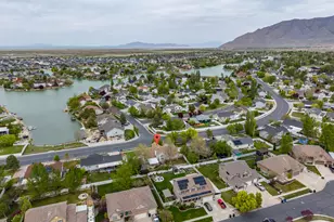 257 W Lakeside Dr, Stansbury Park, UT 84074 - Photo 51