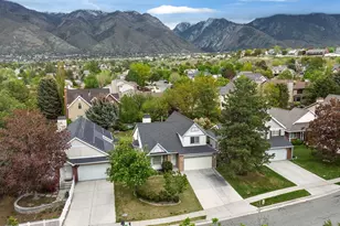 8649 S Alta Cove Dr E, Sandy, UT 84093 - Photo 7
