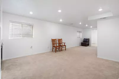 8649 S Alta Cove Dr E, Sandy, UT 84093 - Photo 35