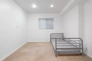 8649 S Alta Cove Dr E, Sandy, UT 84093 - Photo 37