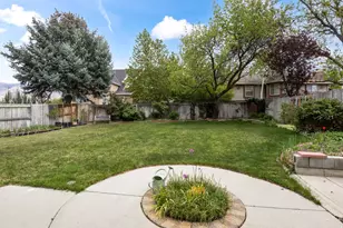 8649 S Alta Cove Dr E, Sandy, UT 84093 - Photo 43