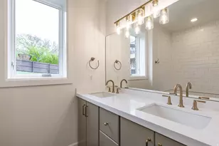 261 N Sandrun Rd, Salt Lake City, UT 84103 - Photo 29
