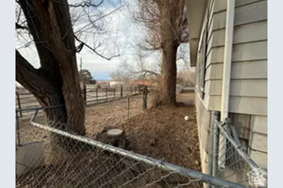 799 W 760 N, Carbonville, UT 84501 - Photo 17