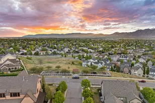 4367 W Clarks Hill Dr, South Jordan, UT 84009 - Photo 55