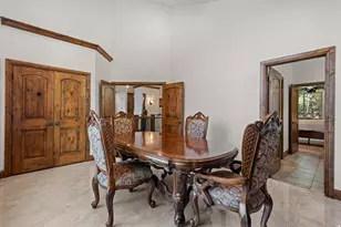 10637 S Crescent Bend Dr, Sandy, UT 84070 - Photo 15
