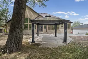 10637 S Crescent Bend Dr, Sandy, UT 84070 - Photo 39