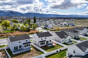 2832 S Shoreline Dr W, Syracuse, UT 84075 - Photo 37