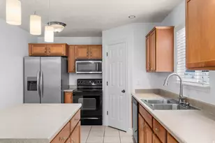 6262 S Waller Ln, West Jordan, UT 84081 - Photo 9
