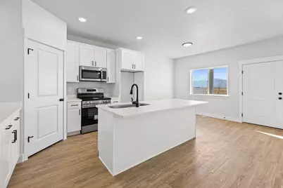 1225 N 680 W #112, Tooele, UT 84074 - Photo 5