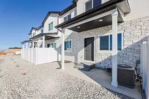 1225 N 680 W, Tooele, UT 84074 - Photo 31
