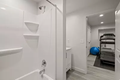 98 E Grant Ln, North Salt Lake, UT 84054 - Photo 49