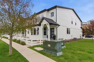 98 E Grant Ln, North Salt Lake, UT 84054 - Photo 51