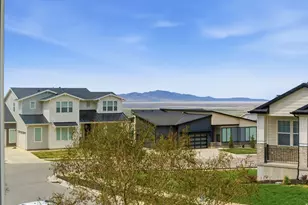 98 E Grant Ln, North Salt Lake, UT 84054 - Photo 25