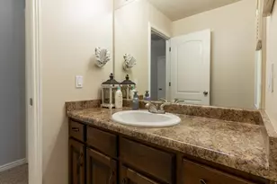 13537 S Palawan Way W, Riverton, UT 84065 - Photo 41