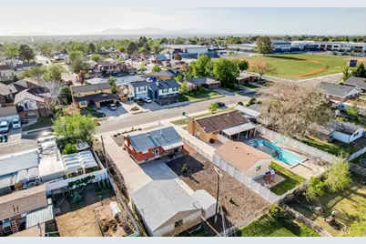 5476 S 2100 W, Roy, UT 84067 - Photo 23