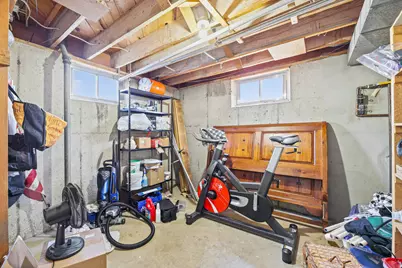 5476 S 2100 W, Roy, UT 84067 - Photo 21