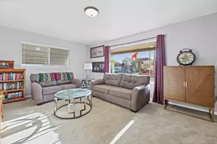 5476 S 2100 W, Roy, UT 84067 - Photo 5