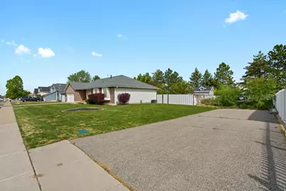 1848 W 1520 N, Clinton, UT 84015 - Photo 33