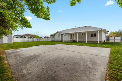 1848 W 1520 N, Clinton, UT 84015 - Photo 27