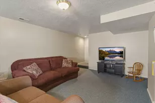 1435 E Washakie Cir S, Ogden, UT 84403 - Photo 27