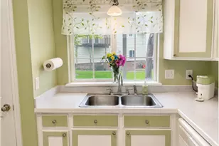 1672 S Canyonwoods Dr E, Ogden, UT 84404 - Photo 9