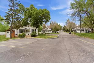 3855 Grandview Dr, Ogden, UT 84403 - Photo 5