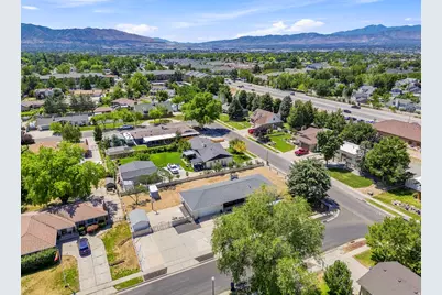 748 E Silver Sage Dr, Sandy, UT 84094 - Photo 5