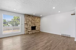 748 E Silver Sage Dr, Sandy, UT 84094 - Photo 11