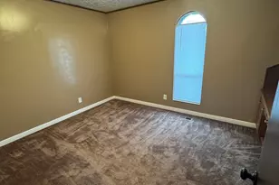 748 E Silver Sage Dr, Sandy, UT 84094 - Photo 9