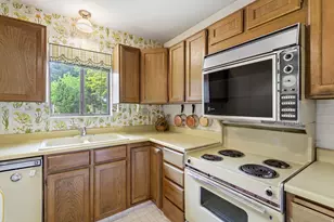 2212 N 200 E, Provo, UT 84604 - Photo 9