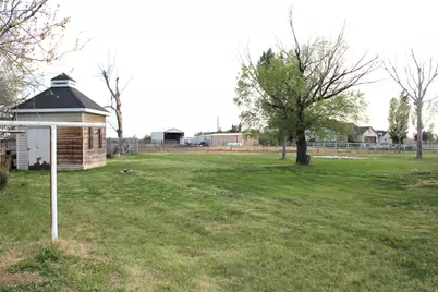 2020 N 6200 W, Ogden, UT 84404 - Photo 35