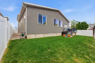 327 E Terra Sol Dr, South Salt Lake, UT 84115 - Photo 35