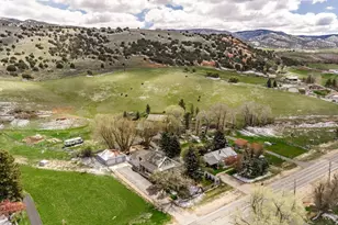 747 S Hoytsville Rd E, Coalville, UT 84017 - Photo 3