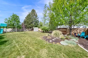2373 E Glacier View Dr S, Sandy, UT 84092 - Photo 31