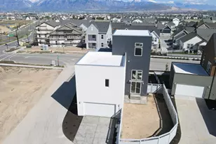 11318 S Silver Pond Dr Dr W, South Jordan, UT 84009 - Photo 3