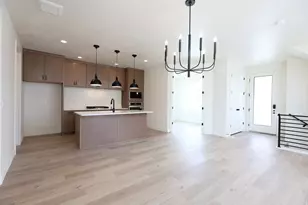 11318 S Silver Pond Dr Dr W, South Jordan, UT 84009 - Photo 9