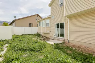 156 Crystal Bay Dr, Stansbury Park, UT 84074 - Photo 25