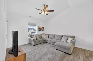 13073 S Newbridge Ln, Herriman, UT 84096 - Photo 7