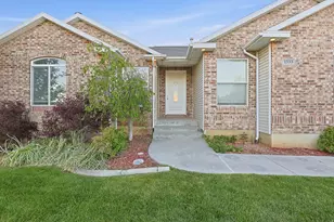 1333 N 1590 W, Clinton, UT 84015 - Photo 29