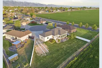 1333 N 1590 W, Clinton, UT 84015 - Photo 31