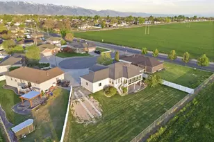 1333 N 1590 W, Clinton, UT 84015 - Photo 31