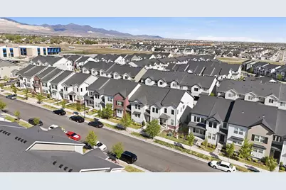 4544 W Watchmen Way S #1414, Herriman, UT 84096 - Photo 31